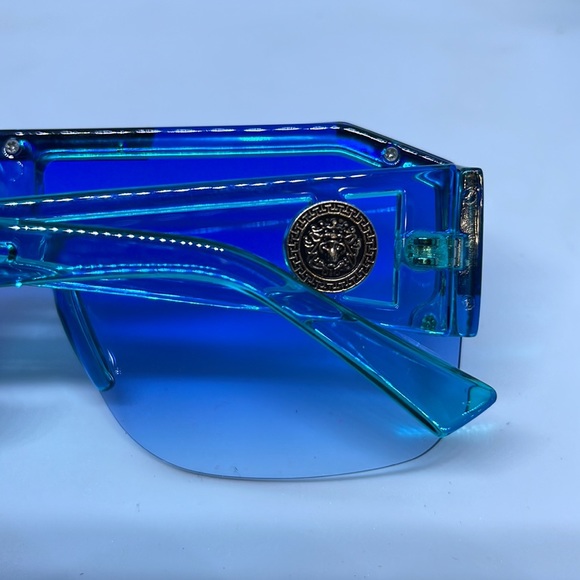 Sunglasses - Picture 5 of 5